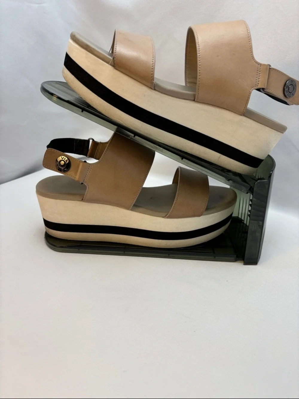 Via Spiga Women’s Sz7M Beige‎ and Black Platform Sandals #306